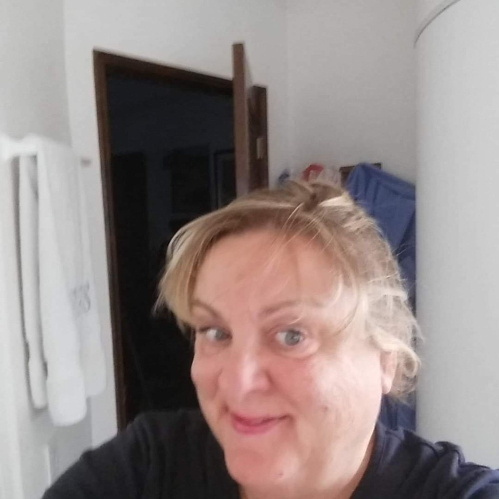 Meet your Posher, Posh